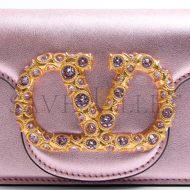VALENTINO LOCÒ SMALL LAMINATED CALFSKIN BAG WB0K53LNKR5H (19*10.5*5cm) VALENTINO LOCÒ SMALL LAMINATED CALFSKIN BAG WB0K53LNKR5H (19*10.5*5cm)